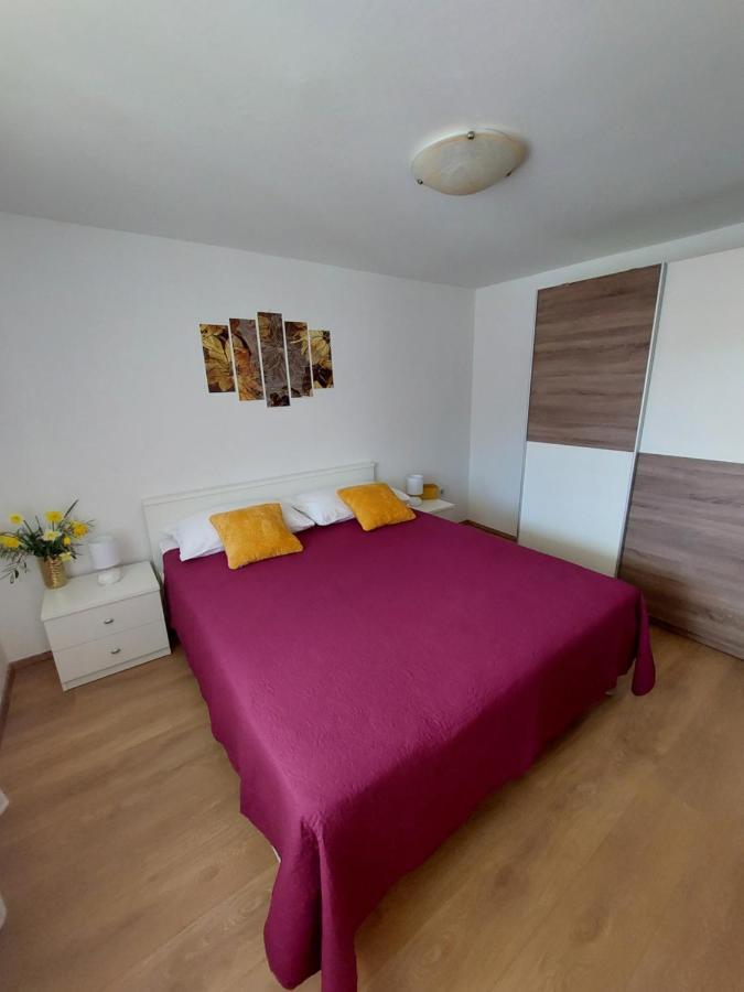 Apartmani Ana كريس المظهر الخارجي الصورة