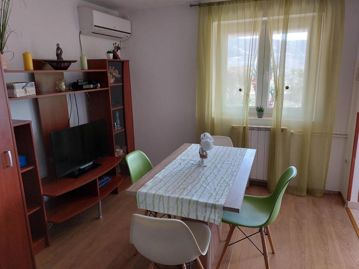 Apartmani Ana كريس المظهر الخارجي الصورة