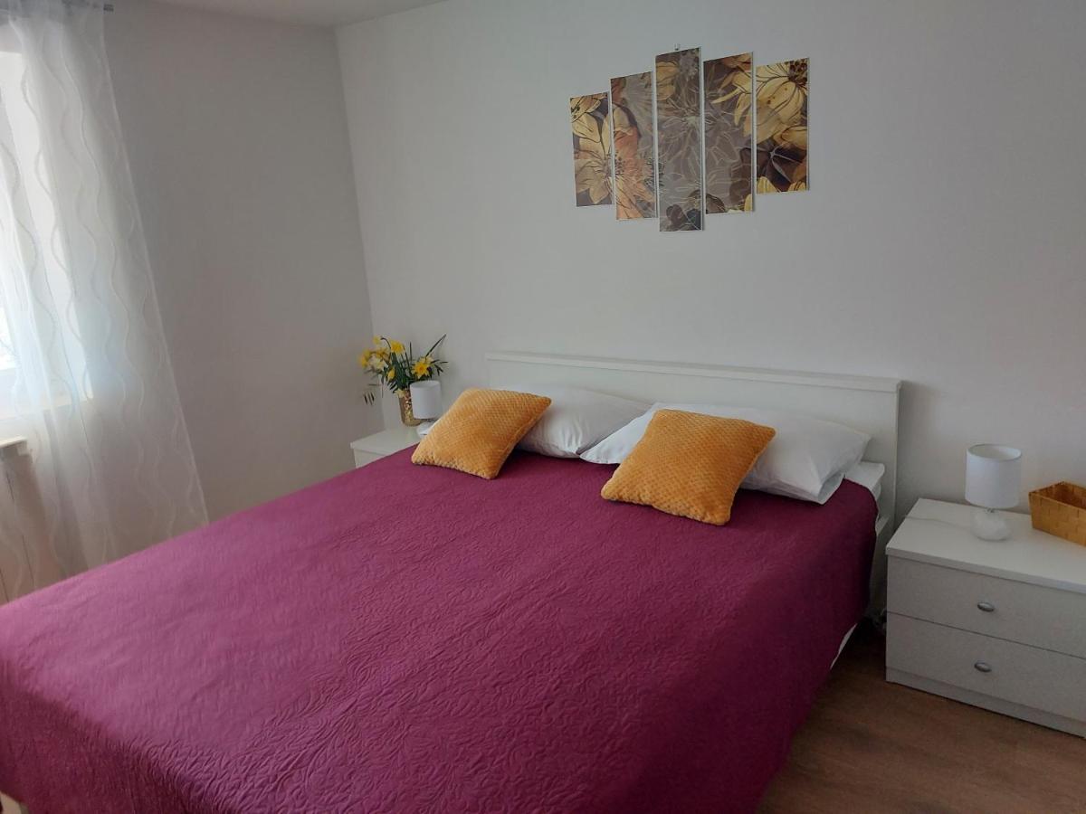 Apartmani Ana كريس المظهر الخارجي الصورة