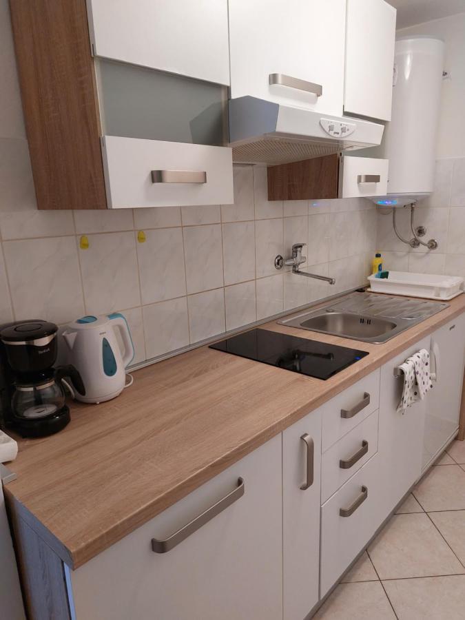 Apartmani Ana كريس المظهر الخارجي الصورة