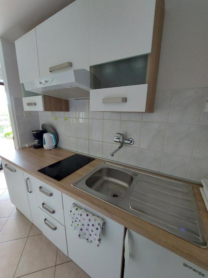Apartmani Ana كريس المظهر الخارجي الصورة