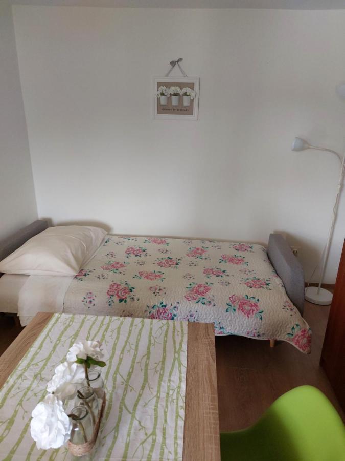 Apartmani Ana كريس المظهر الخارجي الصورة