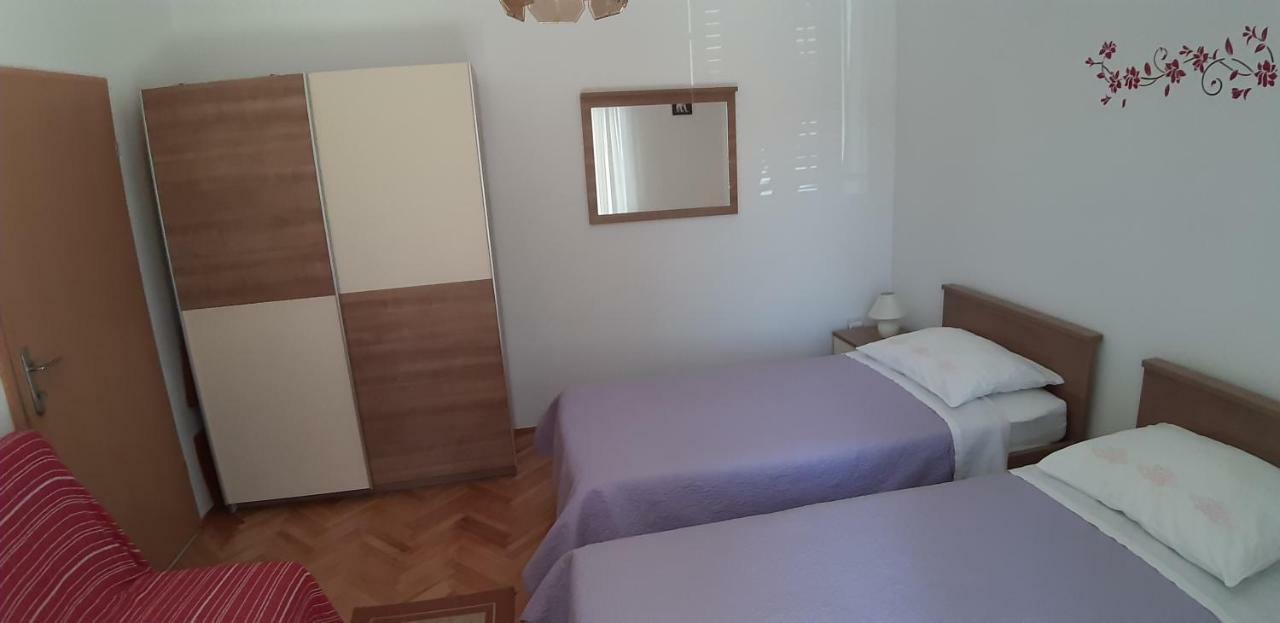 Apartmani Ana كريس المظهر الخارجي الصورة